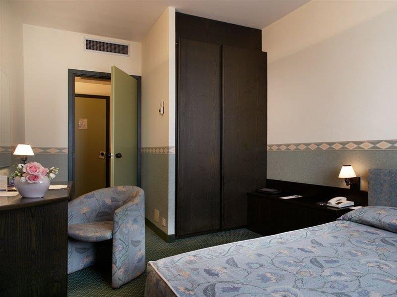 Pacific Hotel Airport Борґаро-Торінезе Екстер'єр фото